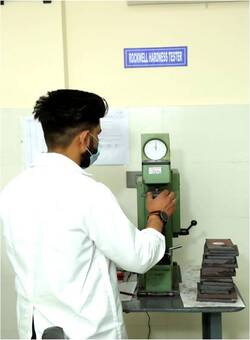 Rockwell Hardness Tester
